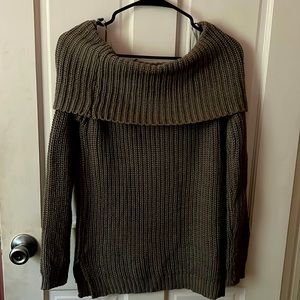 Women’s Off the Shoulder Sweater